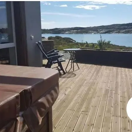 Austefjorden Fjordsuite Med Panoramautsikt Forland
