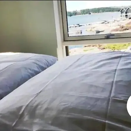 Austefjorden Fjordsuite Med Panoramautsikt * Forland